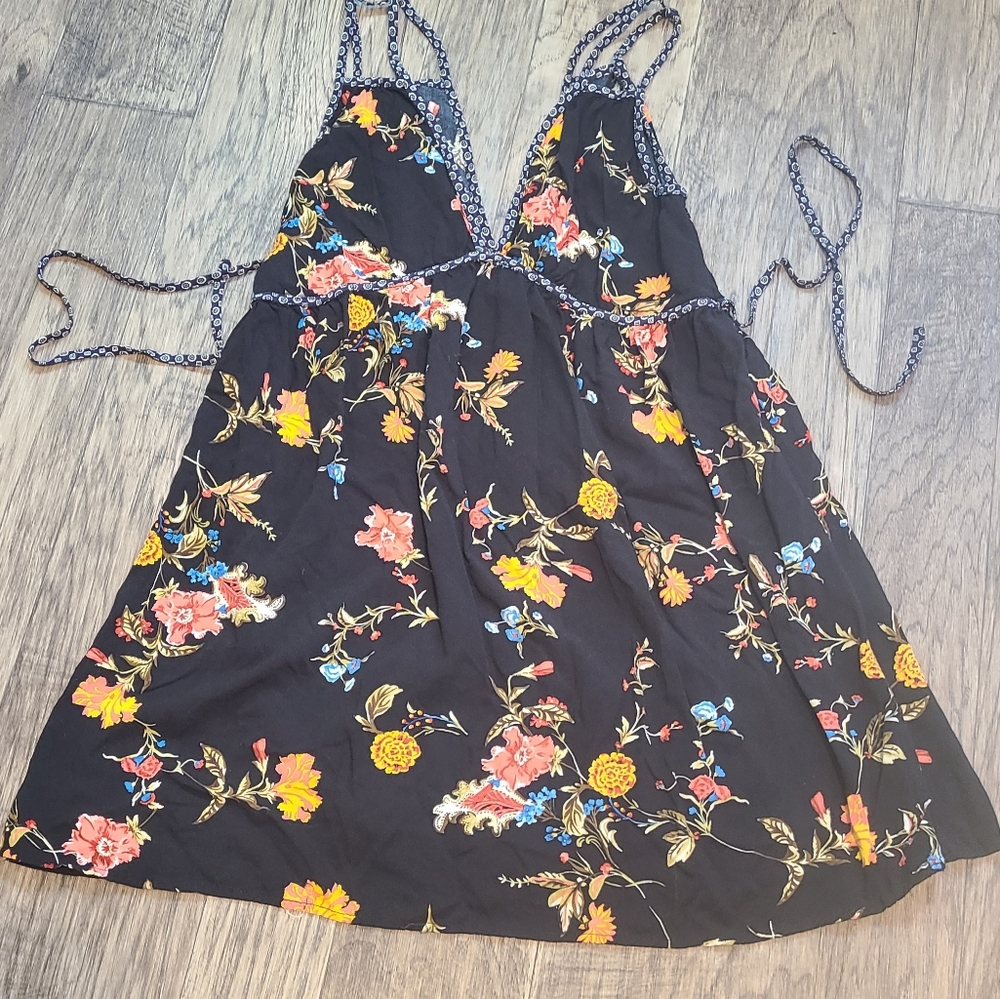 Band Of Gypsies Black Coral Cami Strap Halter dress Size M Bohemian